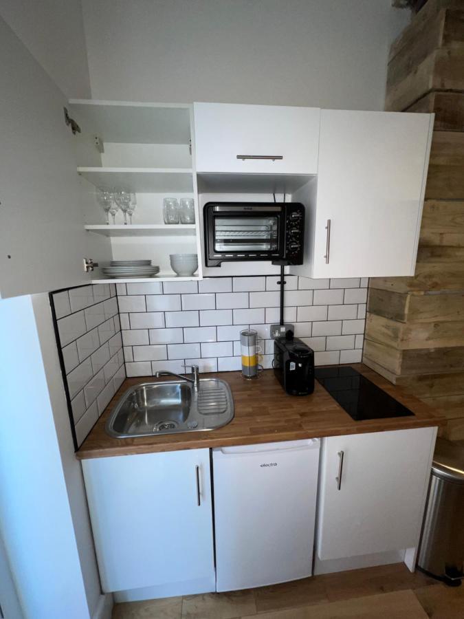 Apartmán Flat 8, 10 St Johns Bournemouth Exteriér fotografie